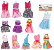 Oblečky/Šaty pro panenky 13cm, mix 12 druhů 