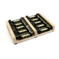 Dřevěný kartáčový čistič bot a podrážek obuvi FLOMA BootScraper - 27 x 36 cm