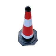 Plastový reflexní dopravní kužel s gumovým podstavcem - 36,5 x 66 cm