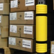 Žlutá plastová ochrana regálů (chránič) pro stojiny regálů 60-85 mm McCue - 12,6 x 55 cm