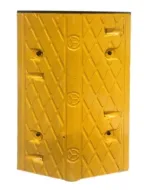 Žlutý plastový průběžný zpomalovací práh SB-09 - 33 x 50 x 4 cm