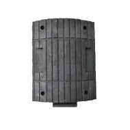 Černý plastový průběžný zpomalovací práh SB-06 - 39 x 50 x 5 cm