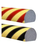 Černo-žlutá pěnová výstražná fotoluminiscenční ochrana rohů zdí, stěn typ AC - 100 x 4,5 c