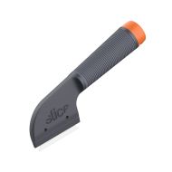 Černo-oranžový plastový sekáček - 19 x 6,5 x 3,4 cm