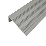 Šedá plastová PVC protiskluzová schodová hrana F208 - 150 x 8,2 x 4,5 cm