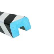 Černo-bílá pěnová výstražná fotoluminiscenční ochrana rohů zdí, stěn PI-3 - 100 x 2 x 3 cm