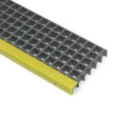 Kompozitní GRP schodišťový stupeň FLOMA GrpGr - 60 x 24 x 3,8 cm