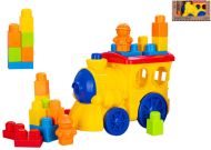  Vláček na volný chod s kostkam a postavičkou  - zvětšit obrázek