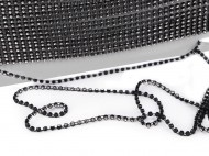 Štrasový prýmek / borta s kamínky 4 mm 2 crystal černá, 9 m - zvětšit obrázek