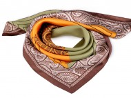 Saténový šátek paisley 70x70 cm 2 hnědá koňak, 1 ks - zvětšit obrázek